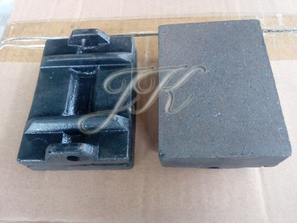 VOLVO BRAKE PAD 