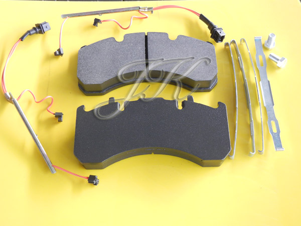VOLVO  FH100, FH16 &Renault Magnum  premium  truck brake pads WVA29177 