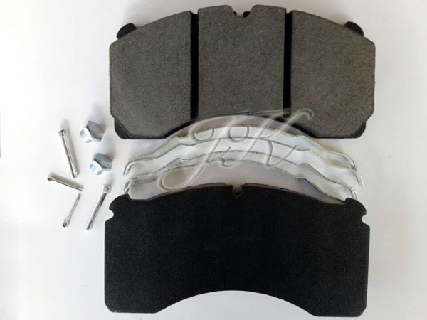 WVA29124 226224 11713355 15183699 BRAKE PAD 