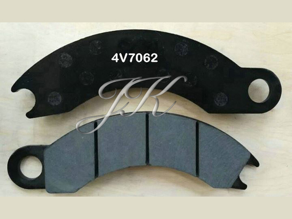 9C0567 4V7062 - BRAKE PAD KIT - SUIT CAT 725 730 D250E D300E